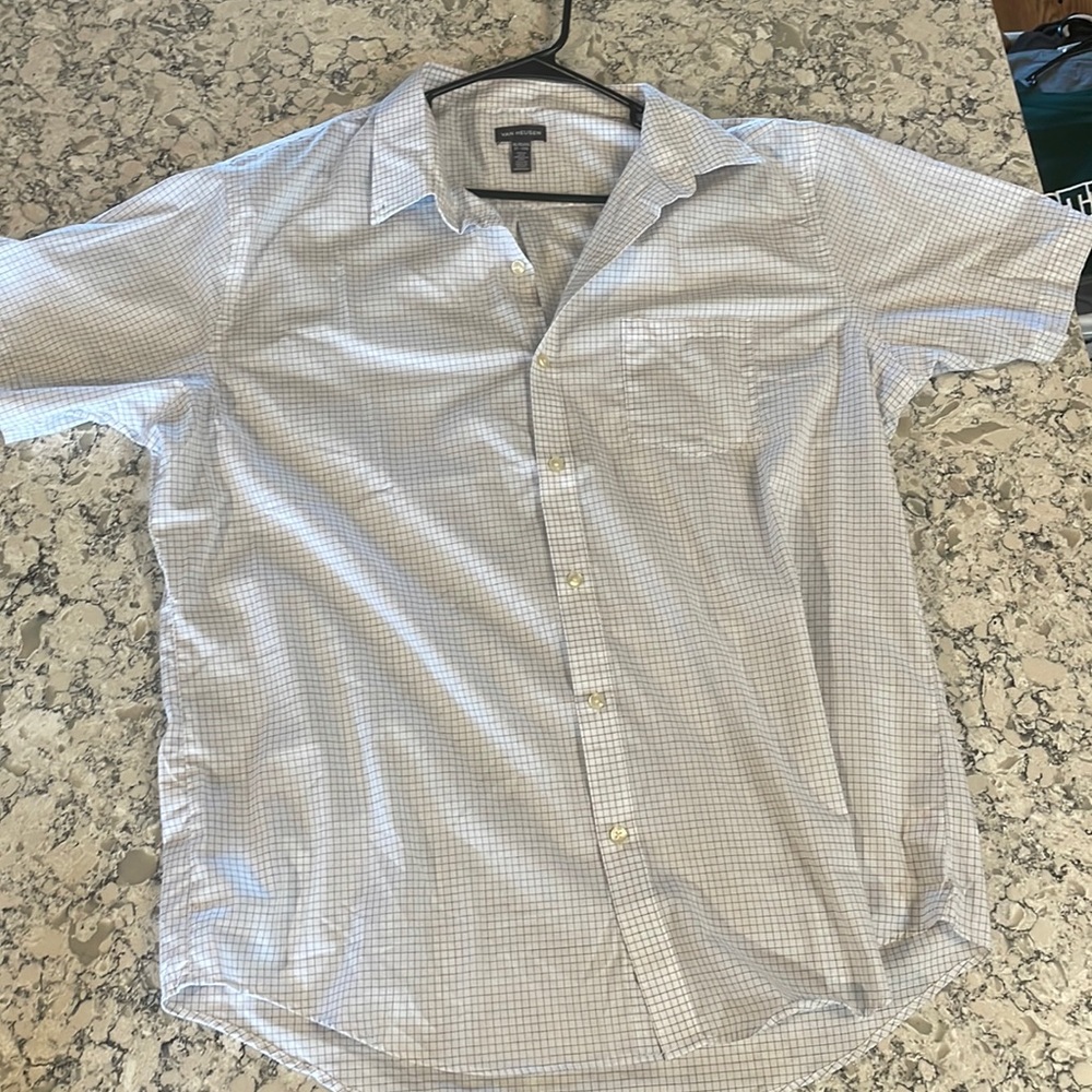 Van Heusen Button up